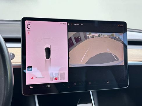 Used 2018 Tesla Model 3 Mid Range image 46