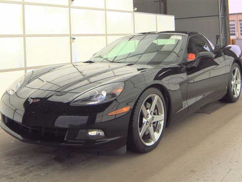 Used 2008 Chevrolet Corvette Coupe w/ Preferred Equipment Group image 4