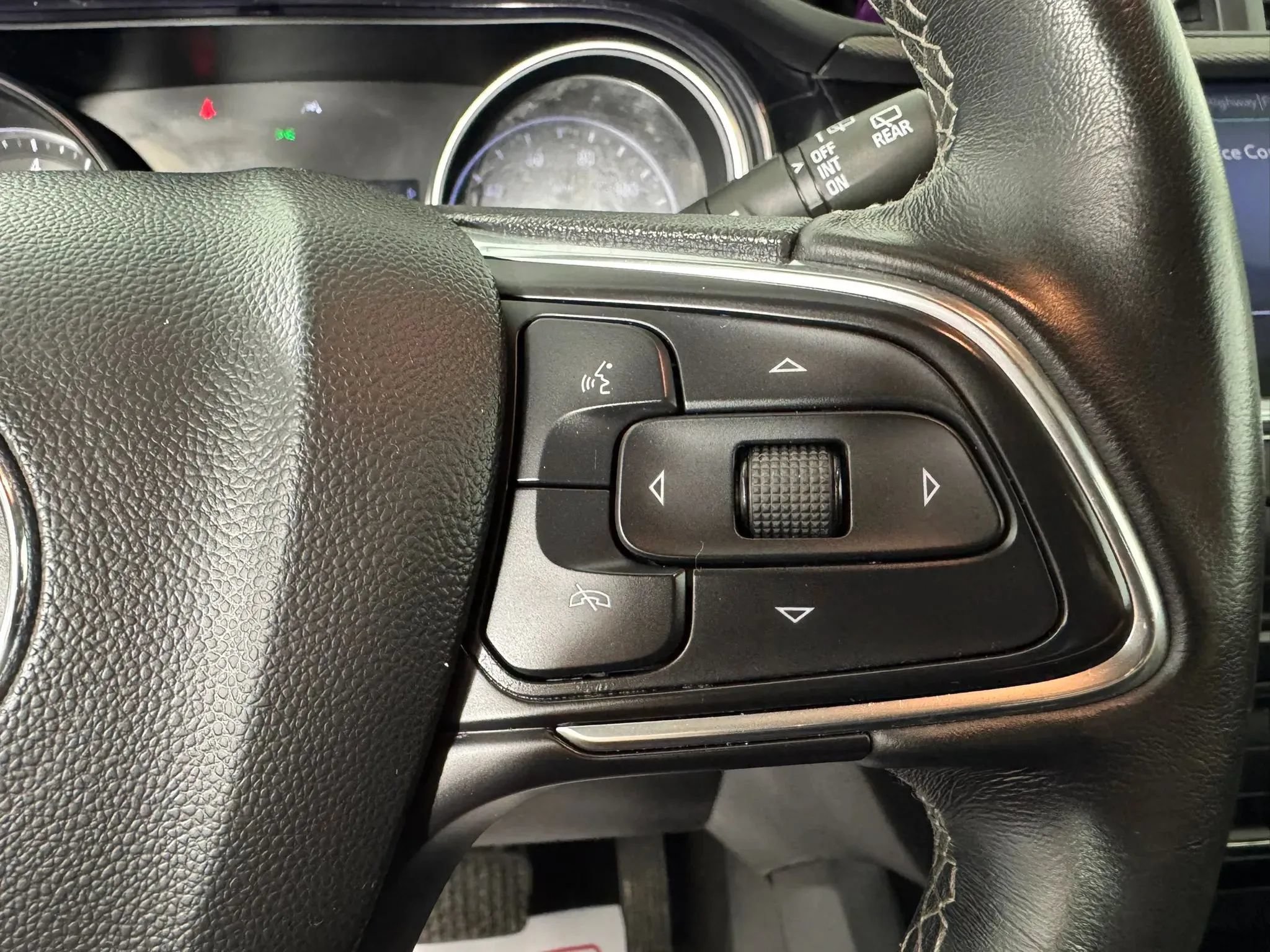 Used 2023 Buick Encore GX Preferred w/ Cold Weather Comfort Package FWD image 16