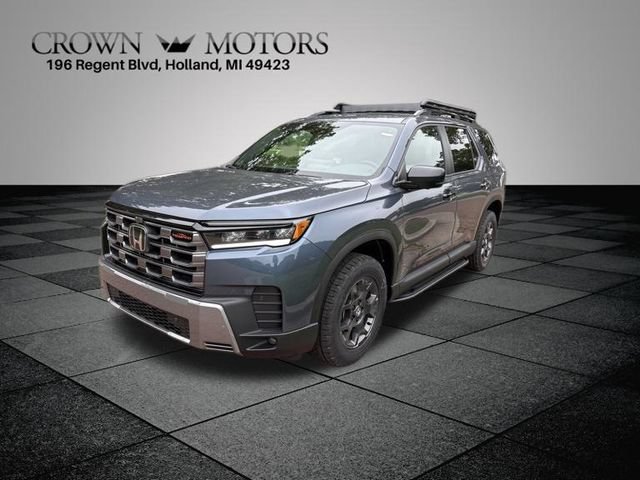 New 2026 Honda Pilot TrailSport image 3