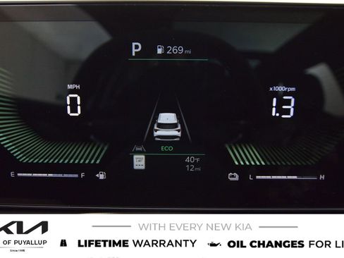 New 2026 Kia Sportage EX image 18