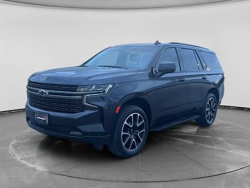 Used 2022 Chevrolet Tahoe RST w/ Luxury Package AWD/4WD image 7