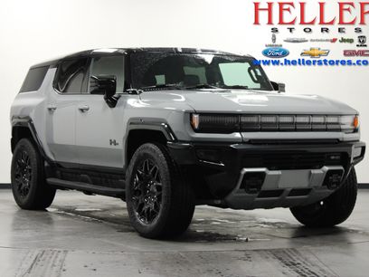 Used 2026 GMC Hummer EV SUV w/ LPO, Dark Essentials Package