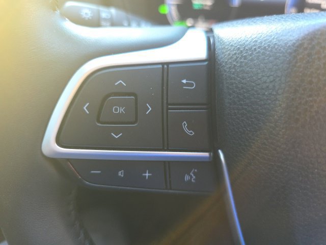 Used 2025 Toyota Grand Highlander AWD Hybrid image 17