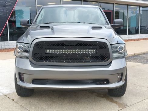 Used 2013 RAM 1500 Sport w/ Sport Premium Group AWD/4WD image 2