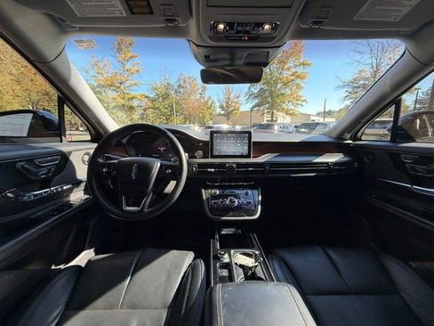 Used 2022 Lincoln Corsair Reserve w/ Equipment Group 201A image 6