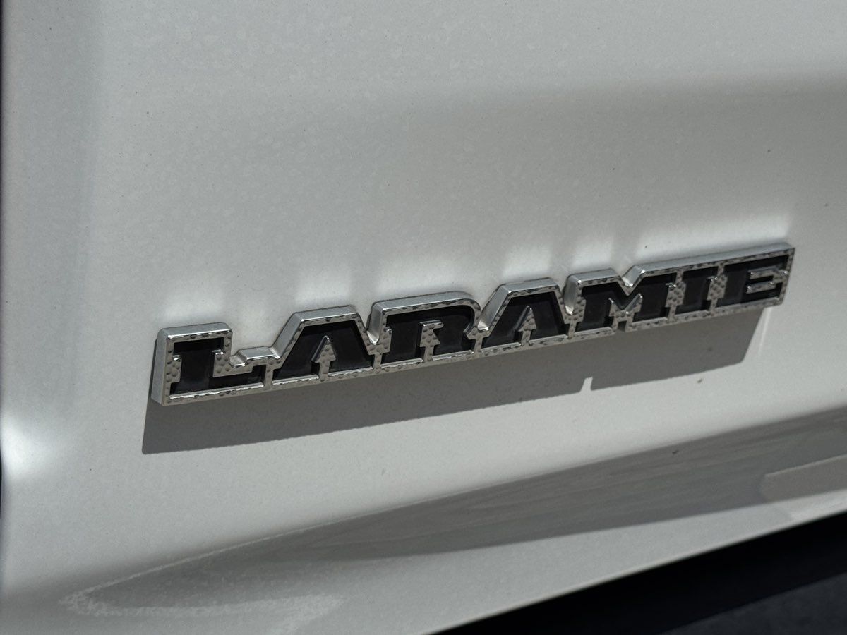 Used 2021 RAM 1500 Laramie AWD/4WD image 16