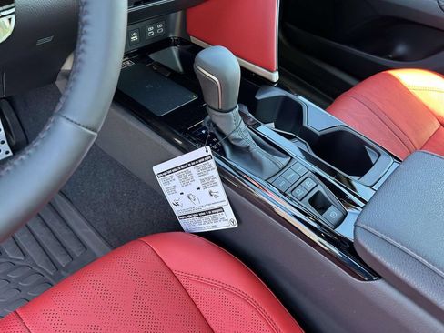 New 2026 Toyota Camry SE FWD image 20