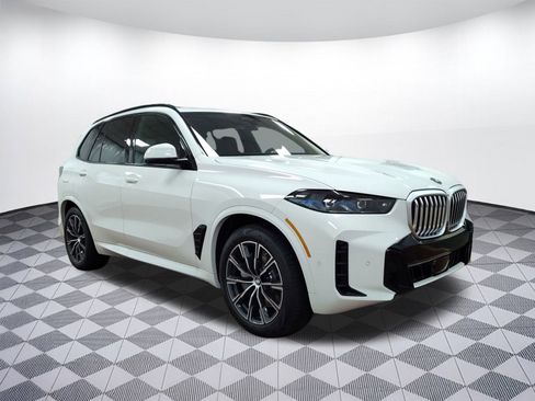 New 2026 BMW X5 xDrive50e w/ M Sport Package image 6
