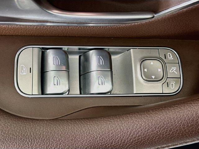 Certified 2024 Mercedes-Benz GLS 450 4MATIC image 18