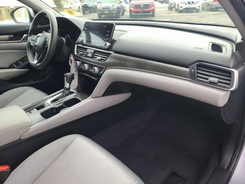 Used 2020 Honda Accord LX image 19