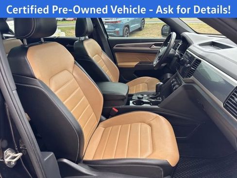 Certified 2023 Volkswagen Atlas Cross Sport SEL Premium R-Line AWD/4WD image 30