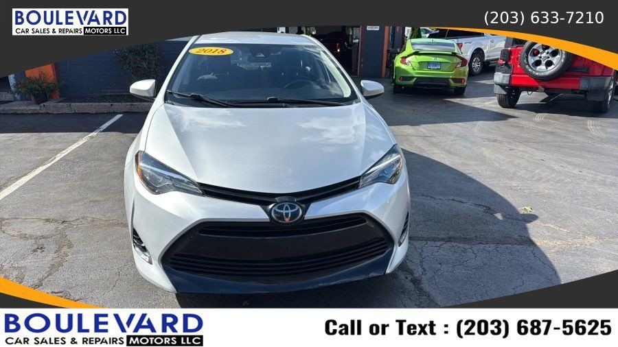 Used 2019 Toyota Corolla LE FWD image 2