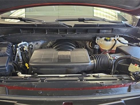 Used 2023 GMC Yukon AT4 w/ AT4 Premium Package image 26