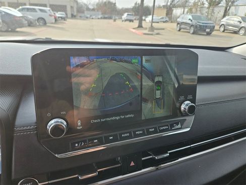 Used 2024 Mitsubishi Outlander SE image 22