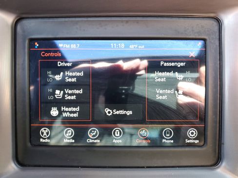 Used 2022 Dodge Charger SXT w/ Leather Interior Group image 25