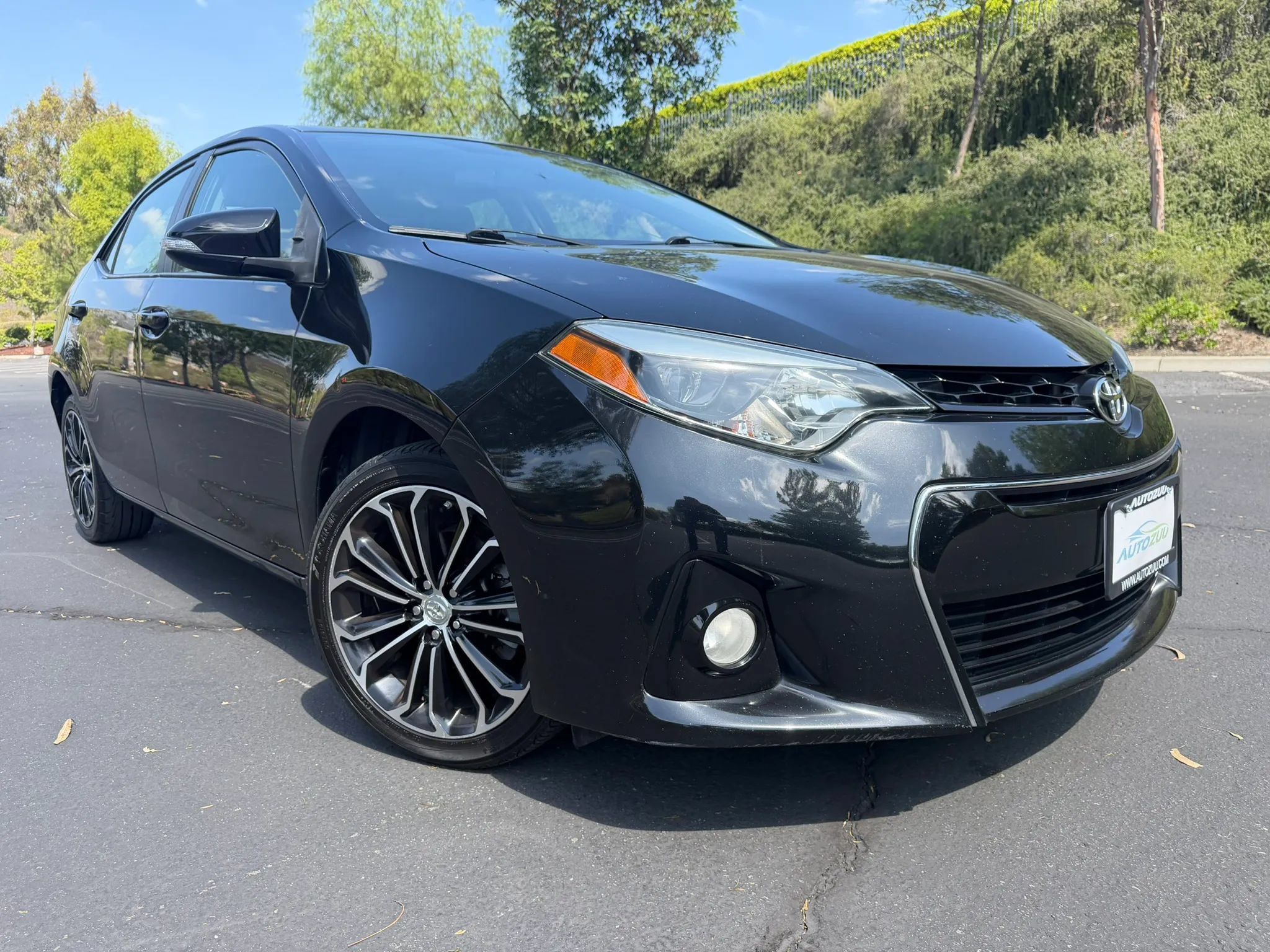 Used 2016 Toyota Corolla S Premium FWD image 7