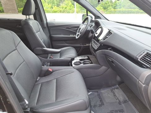 Used 2020 Honda Passport Touring image 10