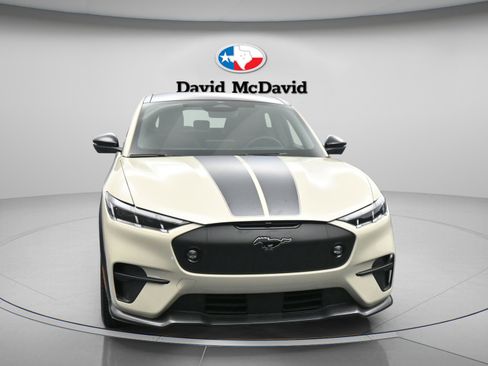 Used 2025 Ford Mustang Mach-E GT AWD/4WD image 25
