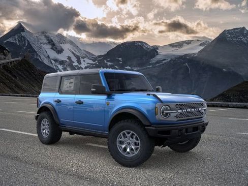 New 2025 Ford Bronco Badlands AWD/4WD image 7