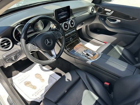 Used 2016 Mercedes-Benz C 300 4MATIC Sedan image 8