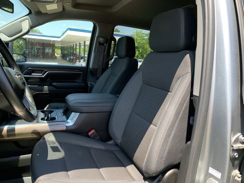 Used 2025 Chevrolet Silverado 2500 LT w/ All Star Edition AWD/4WD image 12