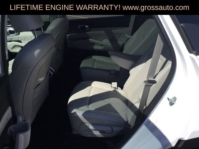 Used 2023 Kia Sorento SX AWD/4WD image 19