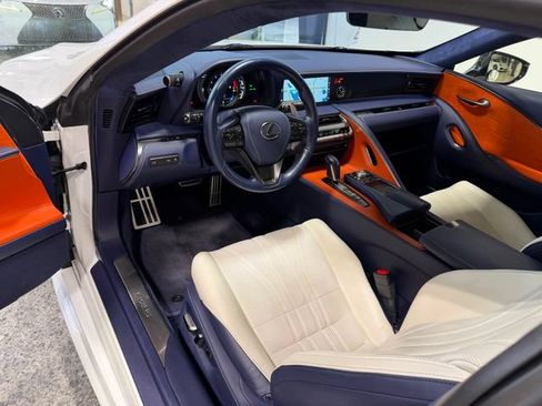 Used 2018 Lexus LC 500 Coupe w/ Touring Package RWD image 19