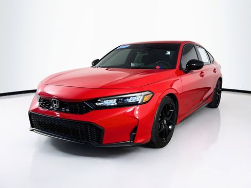 Used 2025 Honda Civic Sport image 4