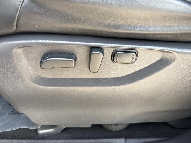 Used 2023 Nissan Armada SV RWD image 33
