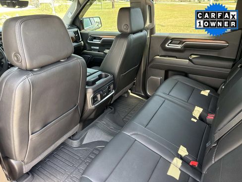 Used 2025 GMC Sierra 1500 Denali image 17