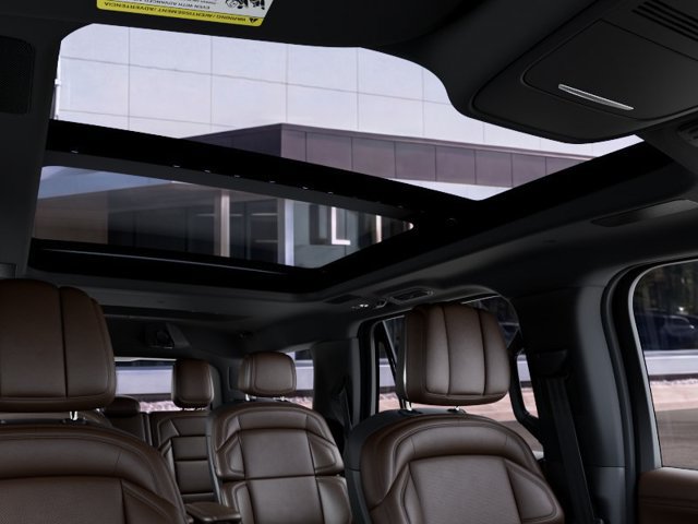 New 2027 Lincoln Navigator Reserve AWD/4WD image 22