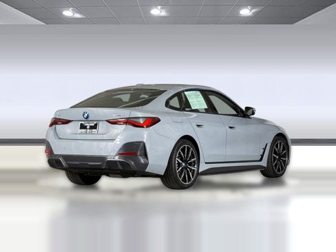 Used 2023 BMW i4 eDrive40 w/ M Sport Package RWD image 9