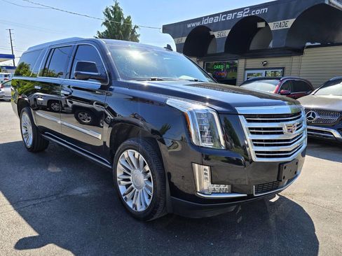 Used 2019 Cadillac Escalade ESV Platinum AWD/4WD image 1