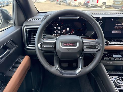 New 2026 GMC Canyon AT4 image 13