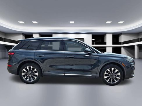 Used 2020 Lincoln Corsair Reserve w/ Elements Package image 3