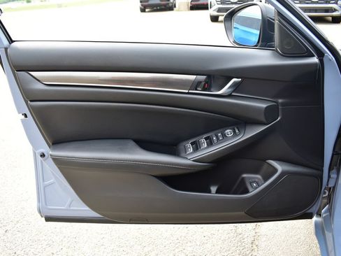Used 2022 Honda Accord Sport image 14