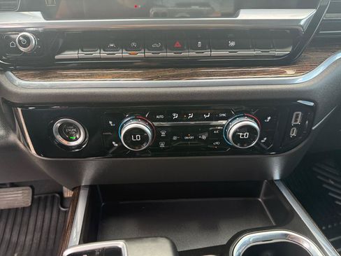 Used 2023 GMC Sierra 1500 Elevation AWD/4WD image 20