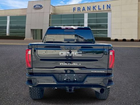 Used 2024 GMC Sierra 2500 Denali Ultimate AWD/4WD image 6