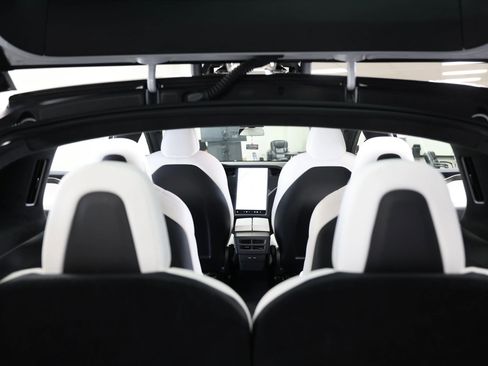 Used 2020 Tesla Model X Performance image 50