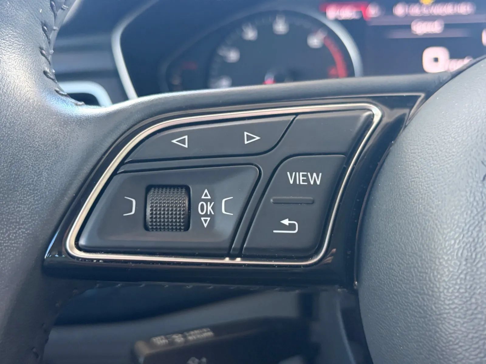Used 2019 Audi A4 2.0T Premium w/ Convenience Package FWD image 30