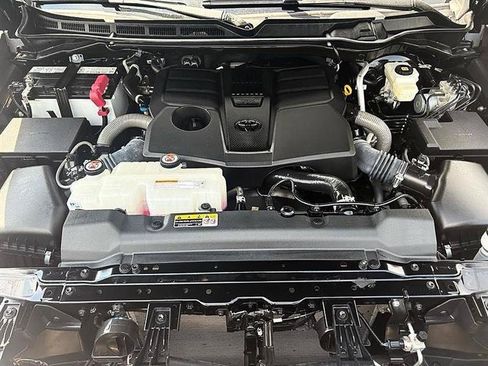 Used 2025 Toyota Tundra SR5 w/ SR5 Convenience Package RWD image 48