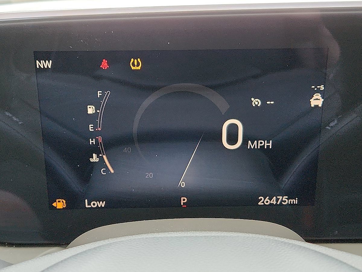 Used 2024 Buick Encore GX Avenir FWD image 10