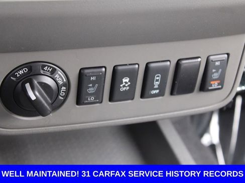 Used 2019 Nissan Frontier SL image 37