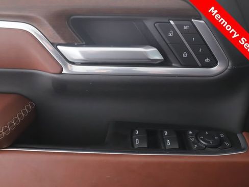Used 2026 GMC Sierra 2500 Denali Ultimate w/ LPO, GMC Protection Package AWD/4WD image 21