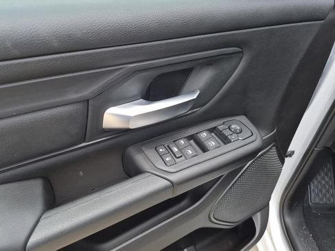 New 2026 RAM 1500 Tradesman AWD/4WD image 12