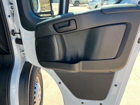 New 2026 RAM ProMaster 2500 FWD image 21