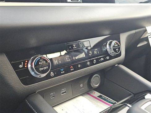 New 2025 Mitsubishi Outlander SEL Black Edition image 21