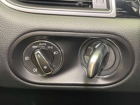 Used 2018 Porsche Macan S AWD/4WD image 43