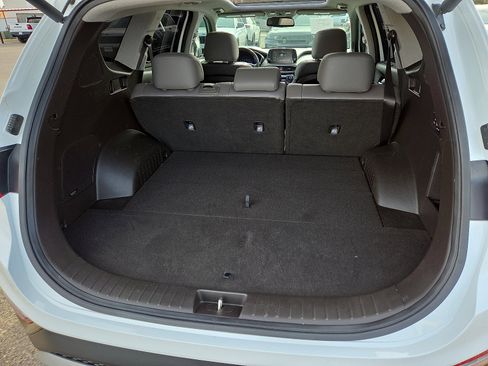 Used 2020 Hyundai Santa Fe Limited image 8